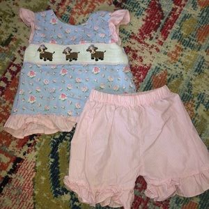 Floral Smocked Cow Set 🐮